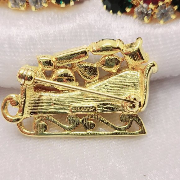 CHRISTMAS HOLIDAY JEWELRY Pins and Earrings set - Picture 10 of 16